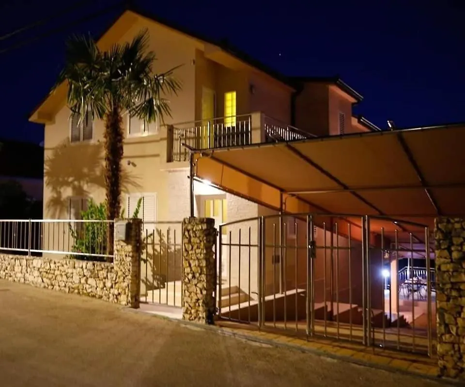 Villa Urban Trogir 0*,  Chorvatsko